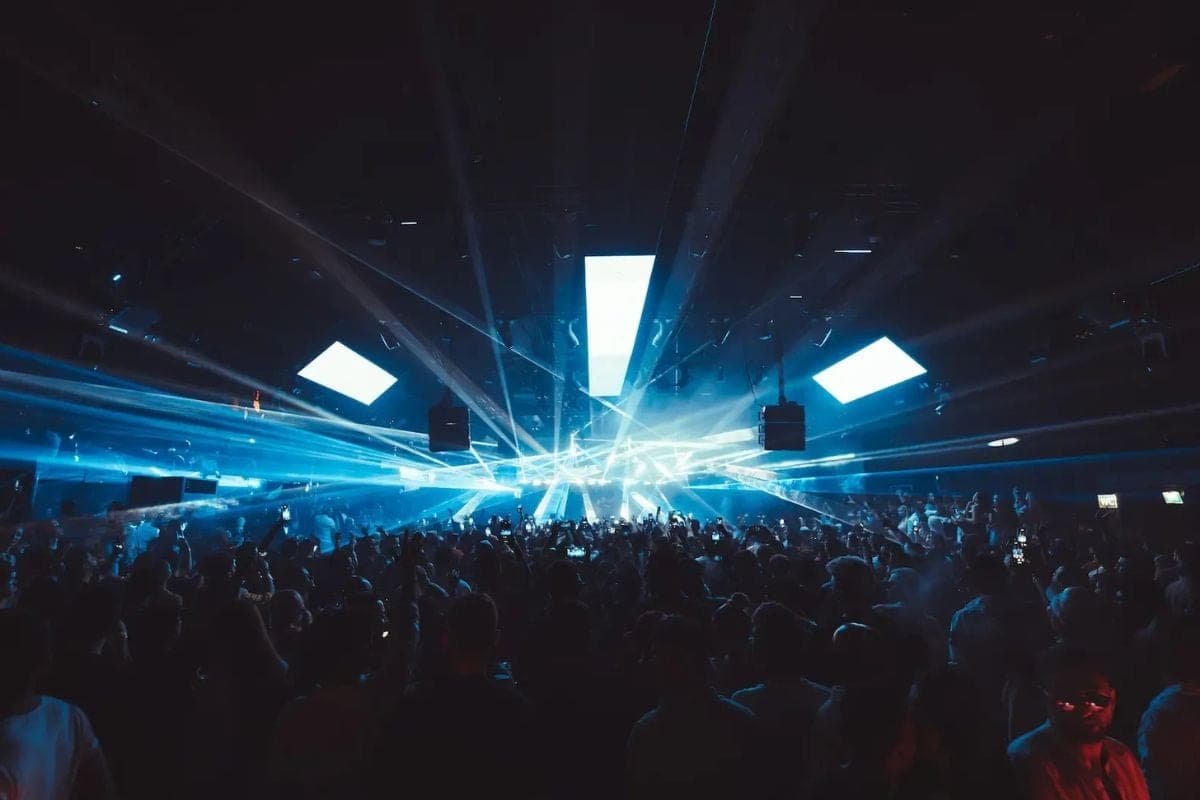 Code · Dubai Night Club · Nightlife