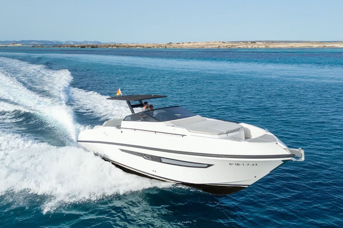 34' Rio Daytona