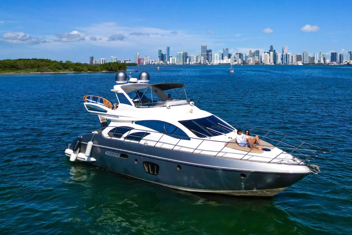 57' Azimut Thales