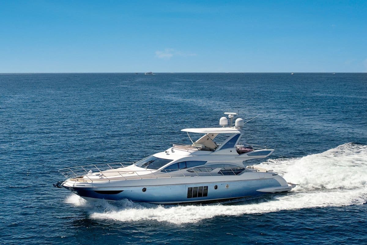 64' Azimut