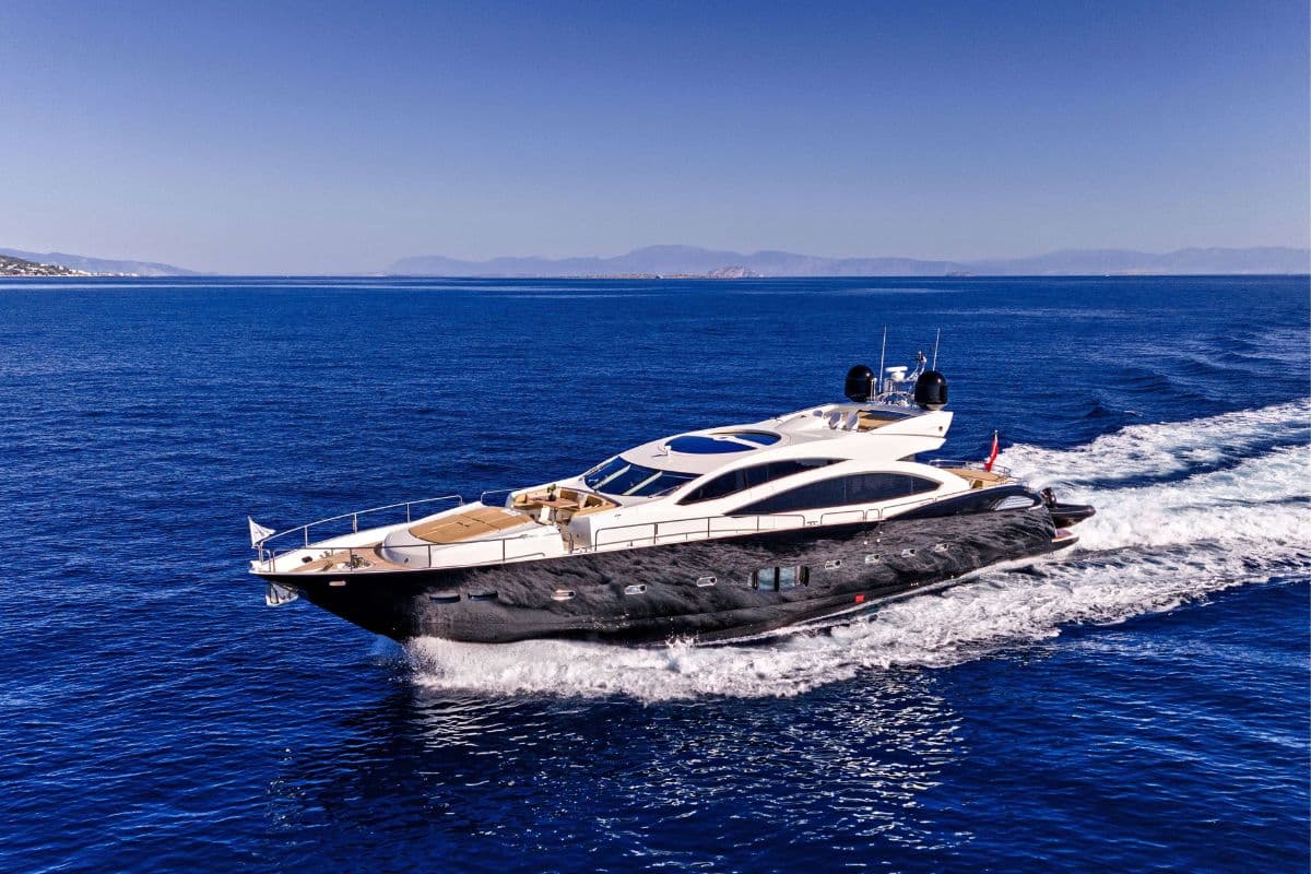 92' Sunseeker Predator