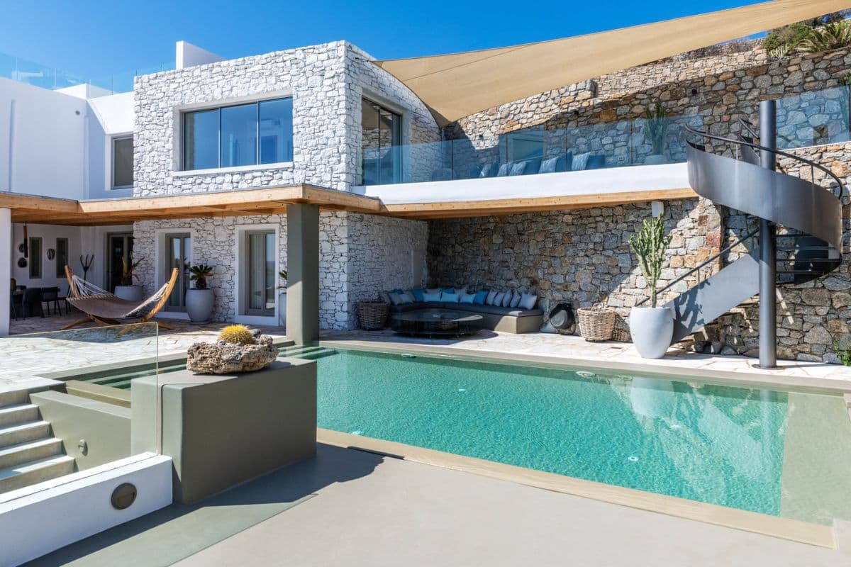 Channel Villa