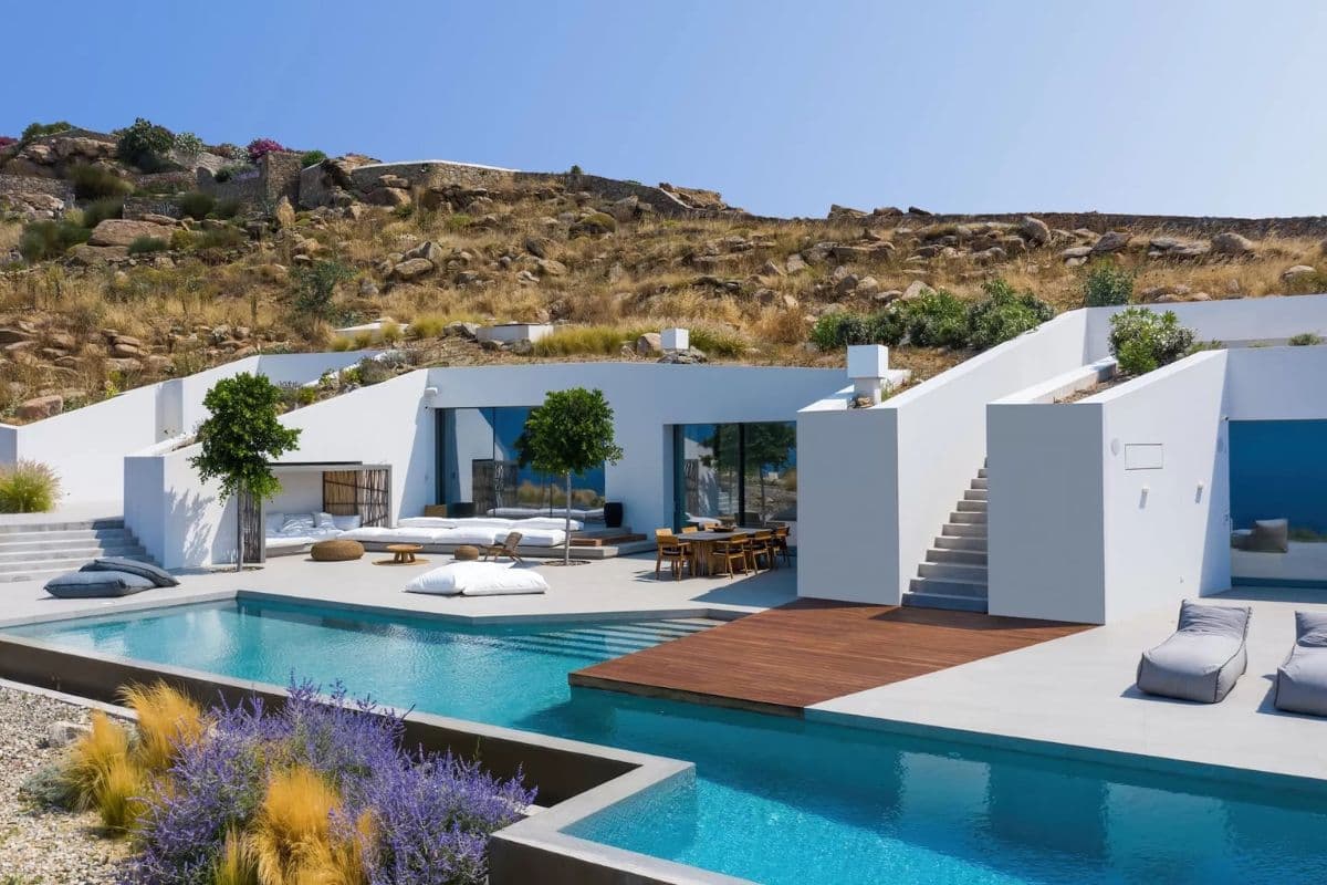 Elie Villa