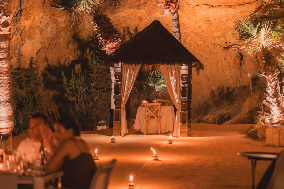 Amante Romantic Dinner
